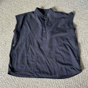 FIGS Rafaela Charcoal scrub top